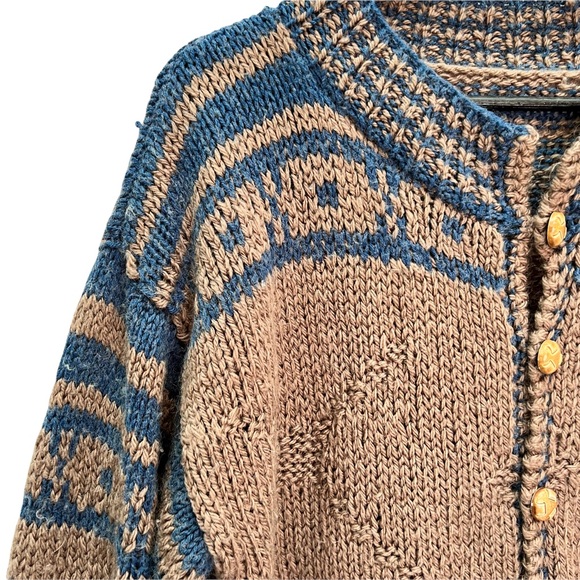 ♥️SOLD♥️RARE! Vintage Handmade Hand Knit Brown Wool Button Front Cardigan - Picture 2 of 7